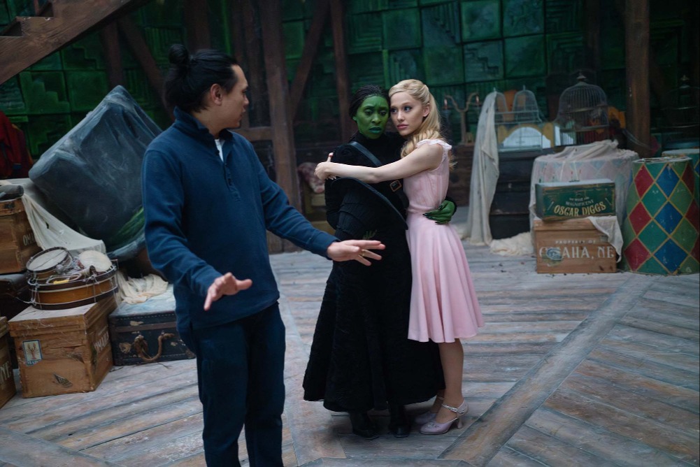 Behind the scenes of Wicked